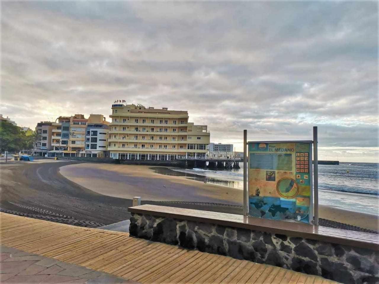 Apartamento Rentenerife Sand & Sea El Medano El Médano Exterior foto